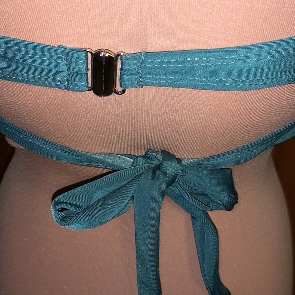 Unbranded bikini top green pinup style with double back strap Asian size 2X US S - Picture 5 of 8